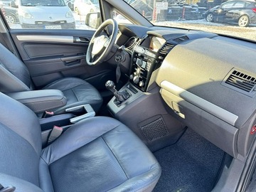 Opel Zafira B 1.8 ECOTEC 140KM 2010 Opel Zafira Cosmo Skóry Navi Grz. Fotele, zdjęcie 10