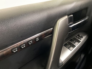Toyota Land Cruiser VI 2013 Toyota Land Cruiser VI (2010-), zdjęcie 20