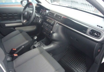 Citroen C3 III Hatchback 1.2 PureTech 68KM 2017 Citroen C3 Citroen C3 III Salon PL - serwis 1.2 Benzyna 68KM, zdjęcie 17