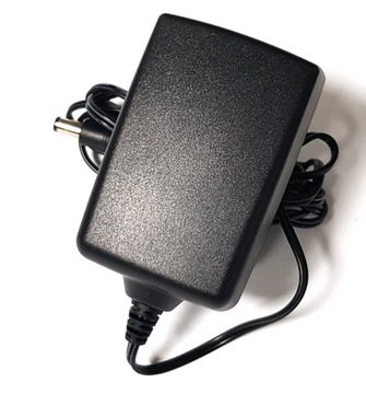 БЛОК ПИТАНИЯ HUAWEI 12 В 1 А HW-120100E6W МОДЕМ-РОУТЕР 5.5/2.1