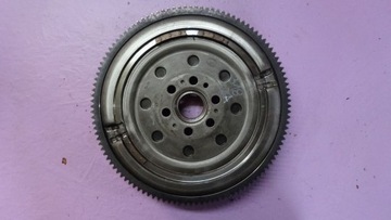 CHEVROLET CAPTIVA 2.0 VCDI 150KM 10R. 96-941-104 KOLO SETRVAČNÍK