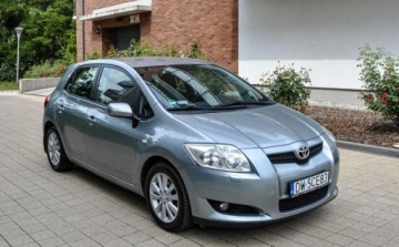 Toyota Auris I Hatchback 1.6 Valvematic 132KM 2009 Toyota Auris 1,6 LPG 160 tys. km 1.6 Benzyna 132KM, zdjęcie 5