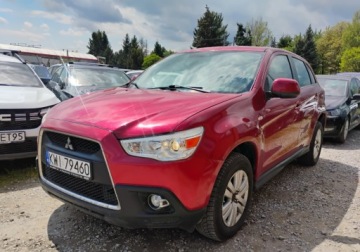 Mitsubishi ASX I SUV 1.8 DID MIVEC 150KM 2011 Mitsubishi ASX 2011r, 1.8 DIESEL, 4x4. Lekko przetarty prawy bok. Jezdzi.