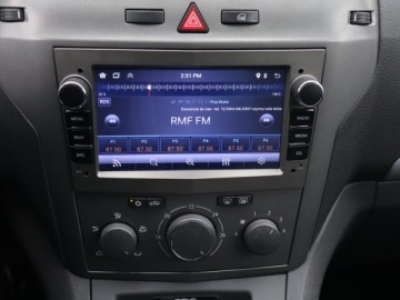 Opel Zafira B 1.9 CDTI ECOTEC 100KM 2007 Opel Zafira 1.9 CDTI, 7 miejsc, HAK, Klima,ALU, zdjęcie 11