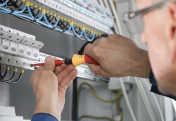 Набор отверток и бит WIHA slimVario, футляр из 19 предметов