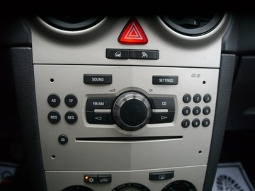 Opel Corsa D Hatchback 1.4 Twinport ECOTEC 90KM 2007 Opel Corsa 1.4b Stan b.dobry Gwarancja 12mc klima, zdjęcie 25