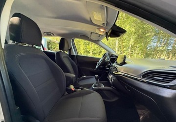 Fiat Tipo II Station Wagon Facelifting 1.0 T3 Turbo 100KM 2021 Fiat Tipo Fiat Tipo 1.0 T3 Garmin Benzyna 100KM, zdjęcie 26