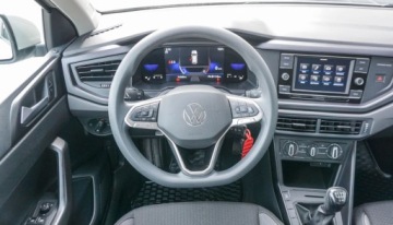 Volkswagen Polo VI Hatchback 5d Facelifting 1.0 TSI 95KM 2022 Volkswagen Polo Volkswagen Polo 1.0 TSI Comfortline Benzyna 95KM, zdjęcie 31