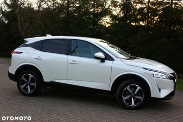 Nissan Qashqai III Crossover 1.3 DIG-T MHEV 140KM 2022 Nissan Qashqai Nissan Qashqai 1.3 DIG-T N-Connecta EU6d 1.3 Benzyna 140KM, zdjęcie 3
