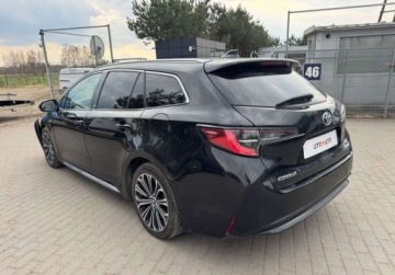 Toyota Corolla XII TS Kombi 1.8 Hybrid 122KM 2019 Toyota Corolla Touring Sports 1.8 VVT-i Hybrid 2019r Navi kamera 1.8, zdjęcie 3