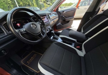 Volkswagen T-Roc I SUV 1.5 TSI ACT 150KM 2019 Volkswagen T-Roc 1.5TSI 150KM bezwypadkowy DSG VIRTUAL FULL LED KAMERA, zdjęcie 9