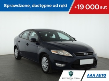 Ford Mondeo IV Hatchback 2.0 Duratorq TDCi DPF 140KM 2012 Ford Mondeo 2.0 TDCi, Salon Polska, Klima