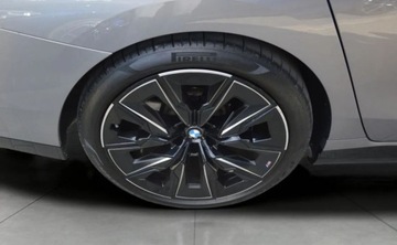 BMW Seria 7 G70 Sedan 3.0 40d 299KM 2024 BMW Seria 7 740 xDrive Laser M Pakiet ACC Virtual Ambiente Hak Panorama Ma, zdjęcie 8