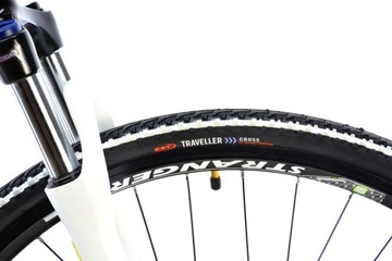 ВЕЛОСИПЕДНАЯ ШИНА CST 28x1,50 (700x38C) CONTROL PLUS + ВСТАВКА С АВТОКЛАПАНОМ