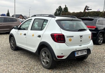 Dacia Sandero II Hatchback 5d Facelifting 1.0 SCe 73KM 2020 Dacia Sandero Niski Przebieg Benzyna 73KM, zdjęcie 2
