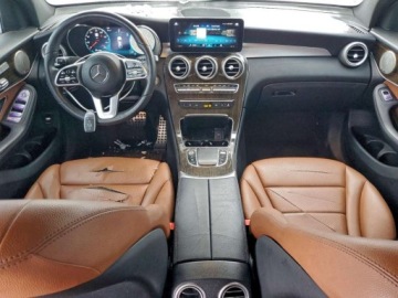 Mercedes GLC C253 2021 Mercedes-Benz GLC 2021 MERCEDES-BENZ GLC COUPE 300 4MATIC 2.0 Benzyna 255KM, zdjęcie 7