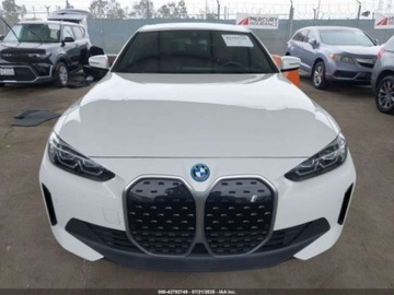 BMW i4 Gran Coupe eDrive 35 286KM 2024 BMW i4 EDRIVE35 2024, od ubezpieczalni Elektryczny 286KM, zdjęcie 2
