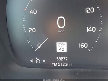 Volvo XC40 2020 Volvo XC 40 2020 VOLVO XC40 T4 MOMENTUM 2.0 Benzyna 187KM, zdjęcie 13