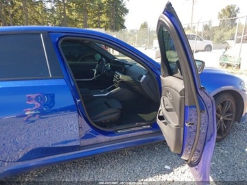 BMW Seria 3 G20-G21 2024 BMW Seria 3 330i xDrive 2024 2.0l 2.0 Benzyna 255KM, zdjęcie 9