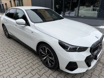 BMW Seria 5 G90-91 2023 BMW 520d xDrive M Sport PRO | Polski Salon | Gwarancja | FAKTURA VAT 23%, zdjęcie 5