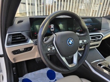 BMW Seria 3 G20-G21 Limuzyna 2.0 330e 292KM 2023 BMW 3 G20 330e 2.0l hybryda Plug-In 292KM * Przebieg: 55,158km, zdjęcie 7