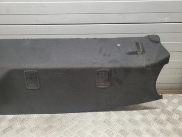 DODGE CHALLENGER 2017 Z ZADU POLIČKA ZADNÍ KUFRU