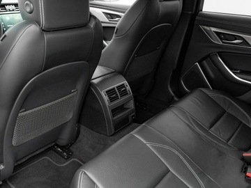 Jaguar XF II Sedan Facelifting 2.0i 250KM 2021 Jaguar XF WD1193T#2.0 P250 R-Dynamic SE Skóra, zdjęcie 22