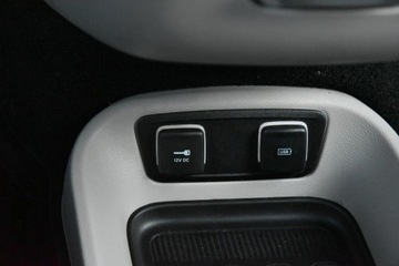 Chrysler Pacifica II 3.6 V6 291KM 2020 Chrysler Pacifica 3.6 GAZ 2020r. Touring L Plus, zdjęcie 28