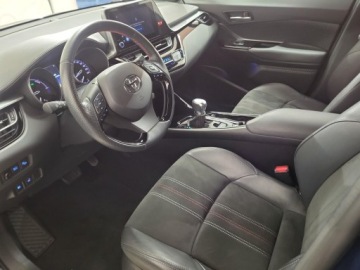 Toyota C-HR I Crossover Facelifting 1.8 Hybrid 122KM 2022 Toyota C-HR 1.8 Hybrid GPF GR Sport 1.8 Hybrid GPF, zdjęcie 9