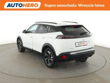 Peugeot 2008 II SUV 1.2 PureTech 100KM 2022 Peugeot 2008 led manual pdc klimatronik kamera, zdjęcie 3