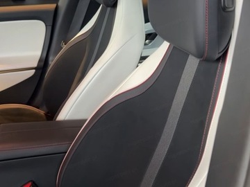 Mercedes CLA C118/X118 2025 MERCEDES-BENZ CLA 200 4-Matic Sedan 1.5 (163KM) 2025, zdjęcie 3