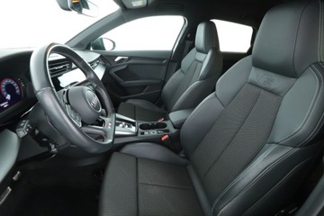 Audi A3 8Y Limousine 1.5 35 TFSI 150KM 2021 Audi A3 35 TFSI S line, zdjęcie 6
