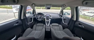 Opel Astra J Hatchback 5d 1.4 Turbo ECOTEC 140KM 2010 Opel Astra Opel Astra 1.4 Turbo Cosmo 1.4 Benzyna 140KM, zdjęcie 8