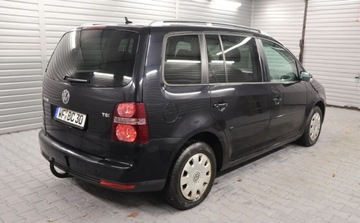 Volkswagen Touran I 1.4 TSI 140KM 2008 Volkswagen Touran 7-Osobowy, Grzane Fotele, Tempomat, Czujniki, Wielofunkc, zdjęcie 2