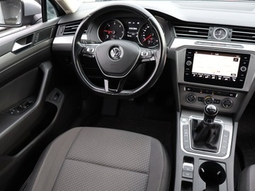Volkswagen Passat B8 Limousine 2.0 TDI BlueMotion Technology 150KM 2018 VW Passat 2.0 TDI, Salon Polska, Serwis ASO, Navi, zdjęcie 6