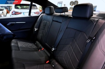 BMW Seria 5 G90-91 Touring 2.0 520d 197KM 2024 BMW Seria 5 520d xDriveFV23Repair InclusiveAdaptacyjny Reflektor LEDM Sport, zdjęcie 17