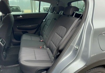 Kia Sportage IV SUV Facelifting 1.6 GDI 132KM 2020 Kia Sportage 1.6 GDI 132 KM 6 bieg manual L 1.6 Benzyna 132KM, zdjęcie 25