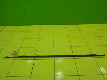 LEXUS IS II 05-10 SEDAN LIŠTA ZHRNUJÍCÍ DVEŘE LEVÝ PŘEDNÍ