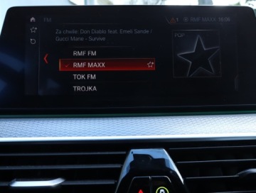 BMW Seria 5 G30-G31 Touring 520d 190KM 2018 BMW 5 520d xDrive, 187 KM, 4X4, Automat, Navi, zdjęcie 11