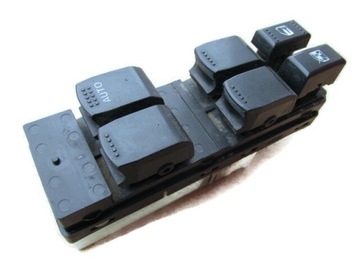 GRAND VITARA II PŘEPÍNAČ PANEL SKEL 64J30 0776T