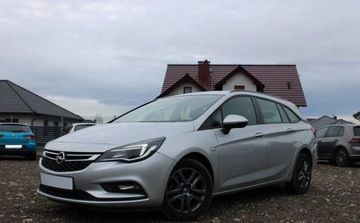 Opel Astra K Sports Tourer 1.6 CDTI 110KM 2019 Opel Astra 1.6D 110KM zadbana zarejestrowana 1.6 Diesel 110KM