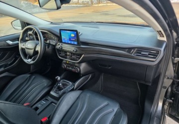 Ford Focus IV Kombi 2.0 EcoBlue 150KM 2019 Ford Focus SW 2.0Dieselful wersja VignaleBezwypadkowy jak nowy 2.0 Diesel, zdjęcie 8