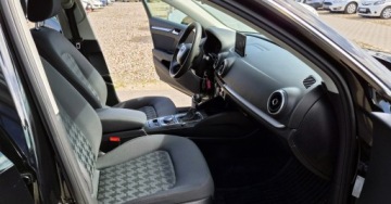 Audi A3 8V Hatchback 3d 1.2 TFSI 110KM 2014 Audi A3 Sportback 1,2 TFSI 110KM Automat S-tronic Navi Serwis Oplacony, zdjęcie 28