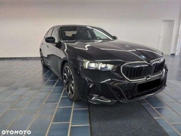 BMW Seria 5 G90-91 2026 BMW Seria 5 BMW Seria 5 540d xDrive mHEV M Sport 3.0 Hybryda 303KM, zdjęcie 3