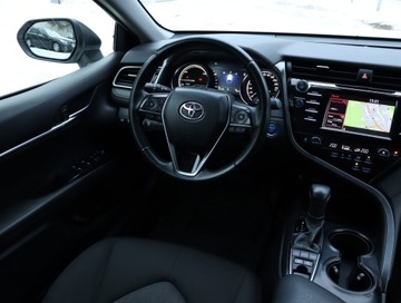 Toyota Camry IX Sedan 2.5 Hybrid Dynamic Force 218KM 2019 Toyota Camry 2.5 Hybrid, Salon Polska, Automat, zdjęcie 6