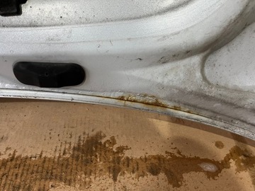 KAPOTA KRYT MOTORU VOLKSWAGEN GOLF VI 6