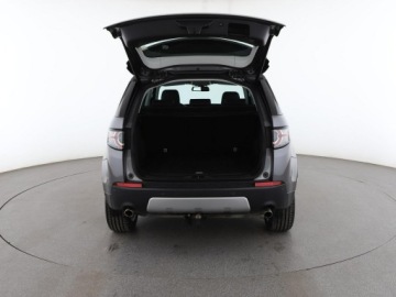Land Rover Discovery Sport SUV 2.0 TD4 180KM 2017 Land Rover Discovery Sport 2.0Td4 Automat AWD HSE, zdjęcie 18