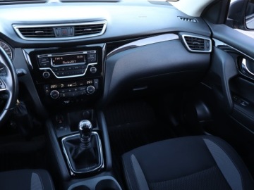 Nissan Qashqai II Crossover 1.2 DIG-T 115KM 2017 Nissan Qashqai 1.2 DIG-T, Salon Polska, zdjęcie 7