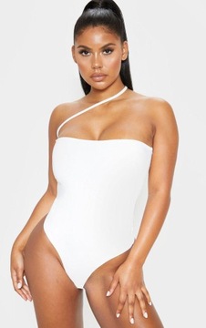 PRETTYLITTLETHING JOG BODY ODKRYTE RAMIONA R. S
