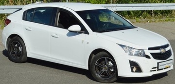 Chevrolet Cruze Hatchback 5d 1.6 16V DOHC 124KM 2013 CHEVROLET CRUZE 1.6 124 KM, zdjęcie 3